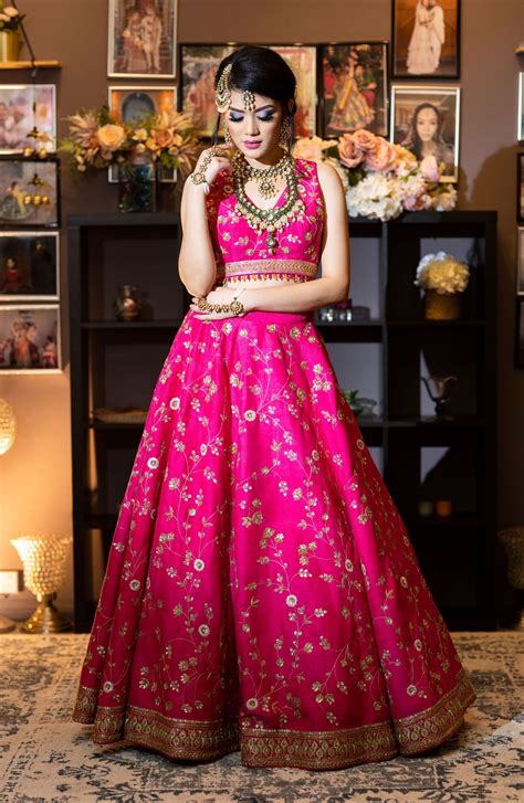 sexy lehanga|Lehengas